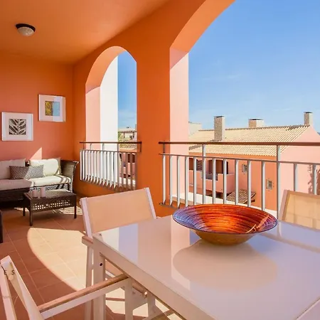Greice Homes-luxury 2 Bed En-suite South Facing & Golf View Apartment Quarteira